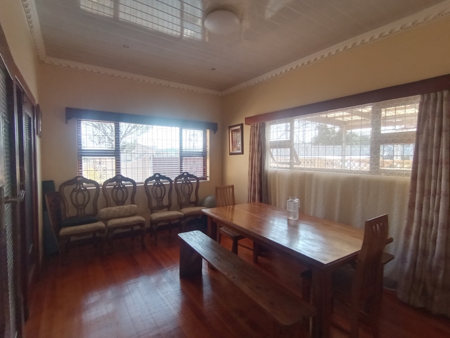 5 Bedroom Property for Sale in Baysville Eastern Cape
